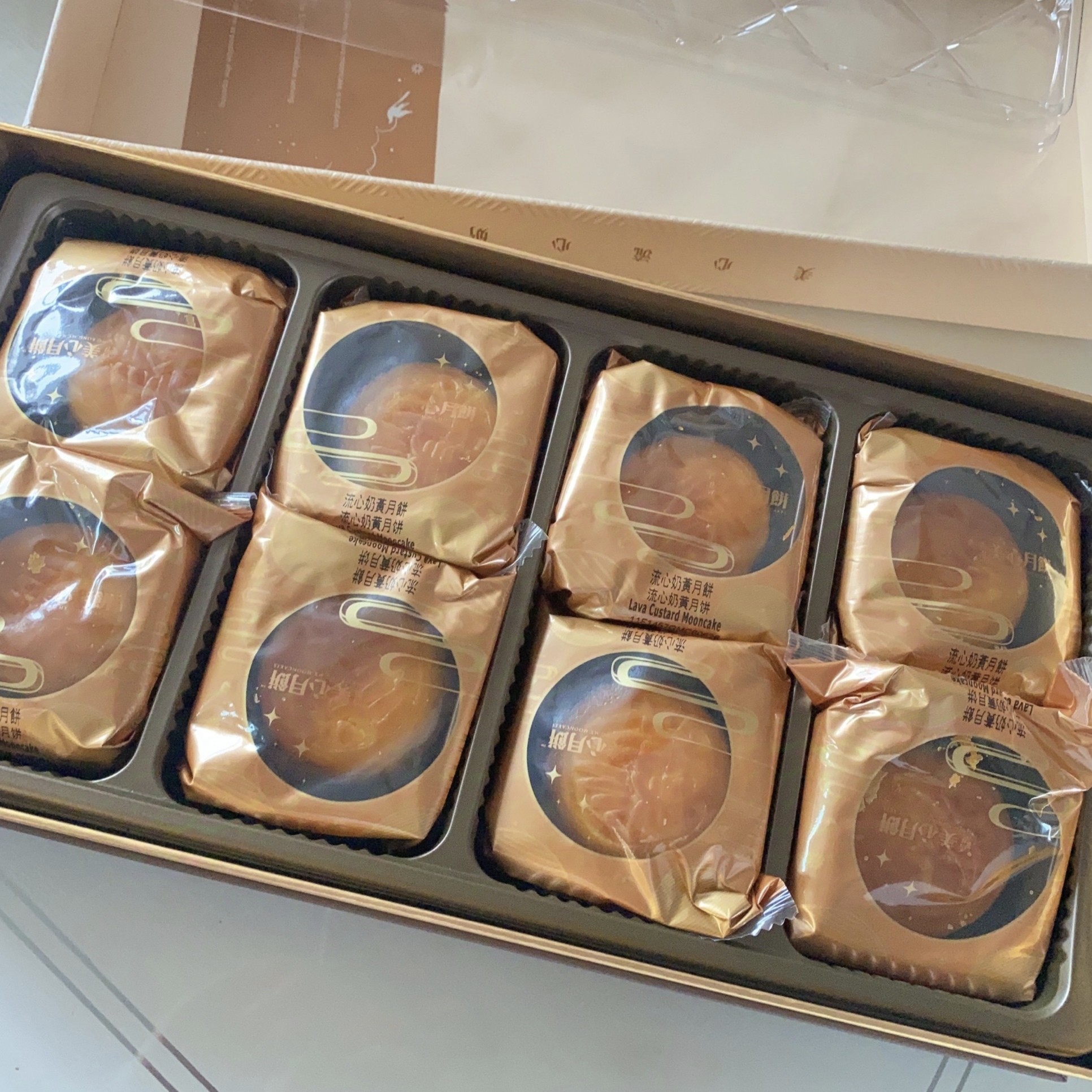 谁还没吃过美心月饼！