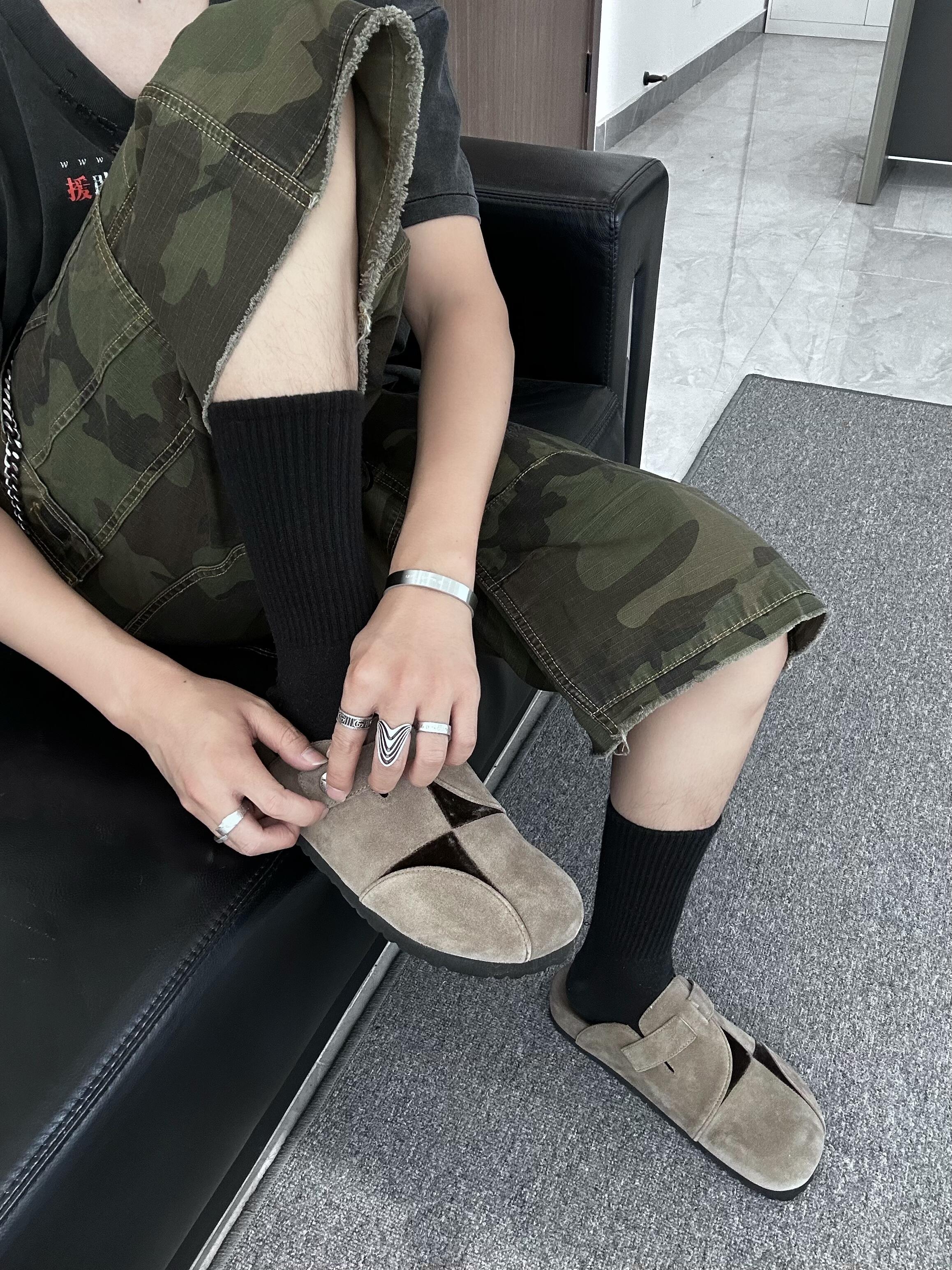购物分享 开箱最近发现的一双小众勃肯鞋
