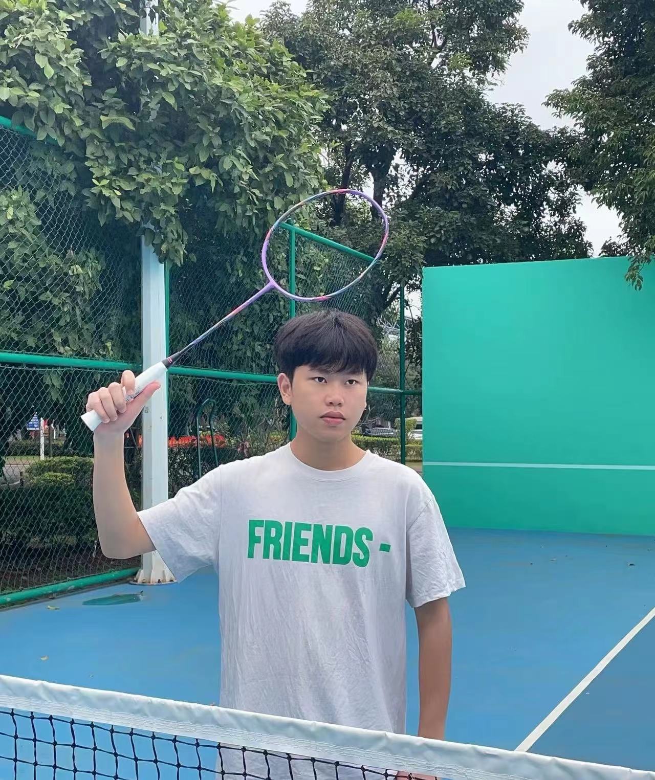 强推！适合学生用的碳纤维羽毛球拍来啦😍