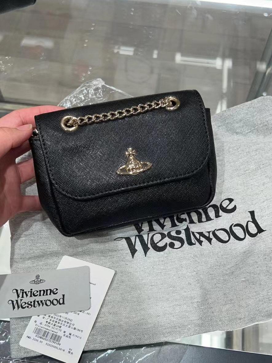 可可爱爱的小废包👛西太后