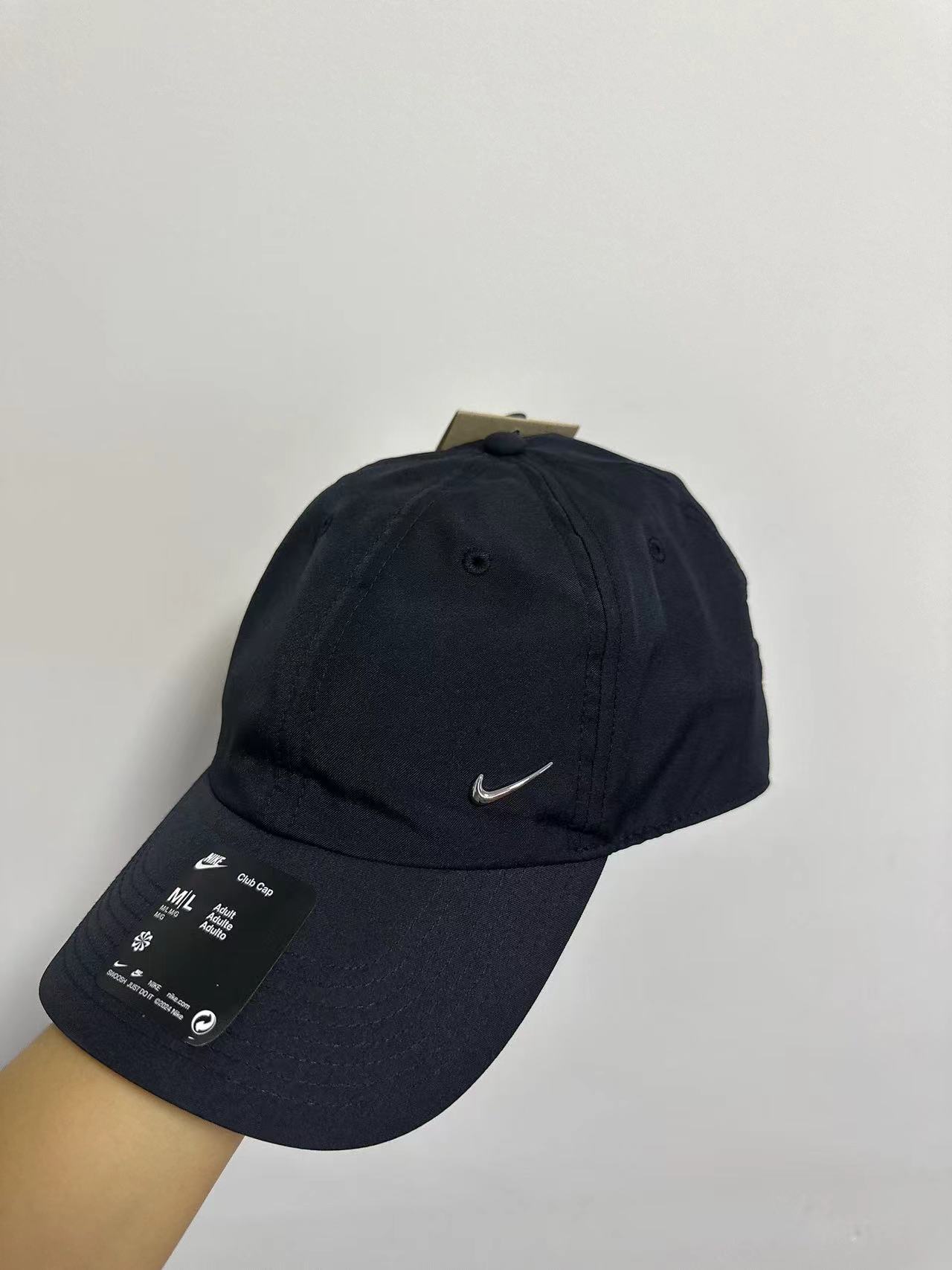 这么休闲又好看的帽帽真的没人买吗🤔