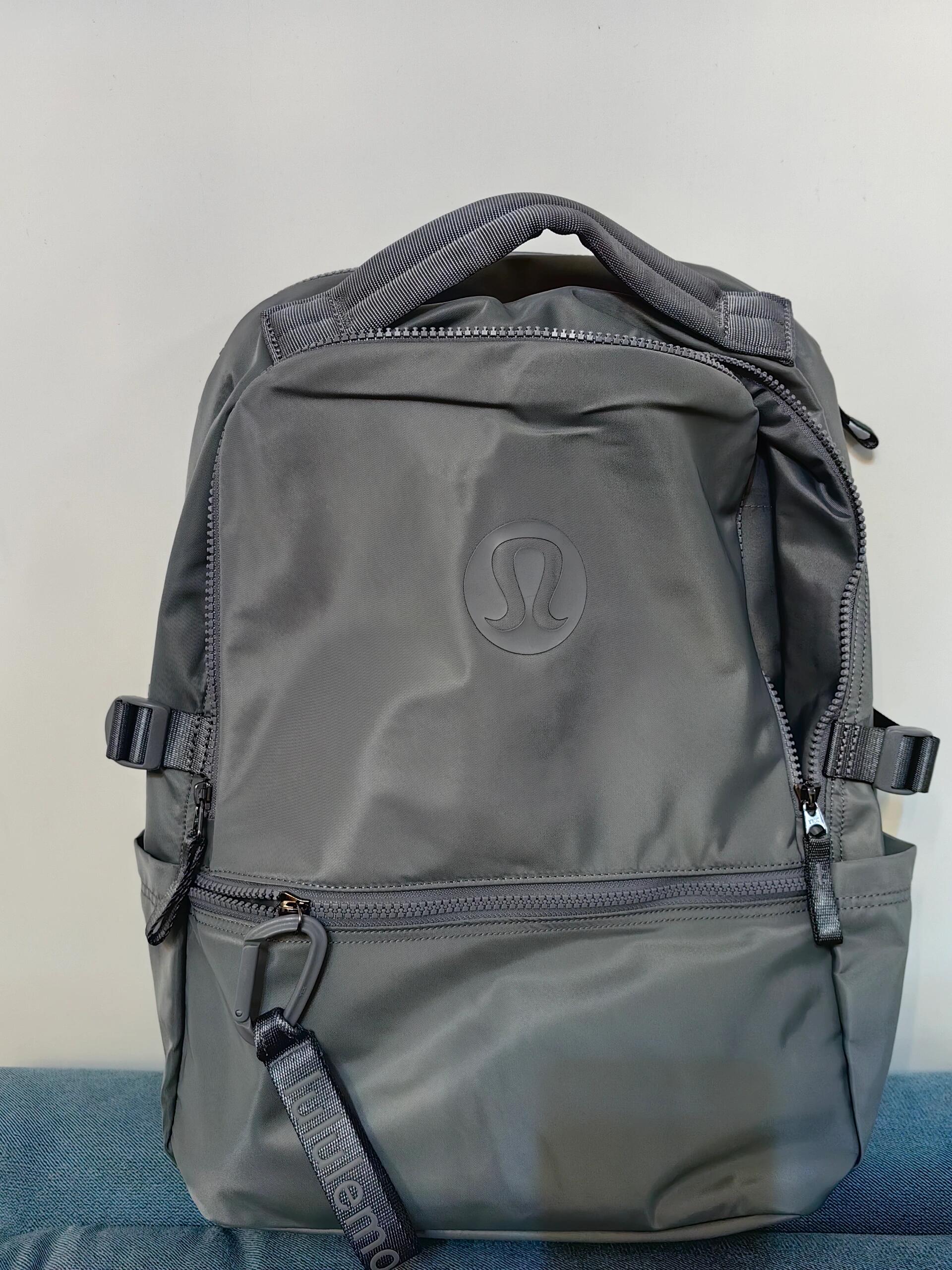 全网都在夸 lululemon New Crew22L双肩包