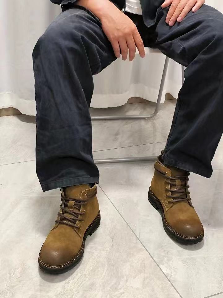 型男不可以没有一双很有个性的靴子！