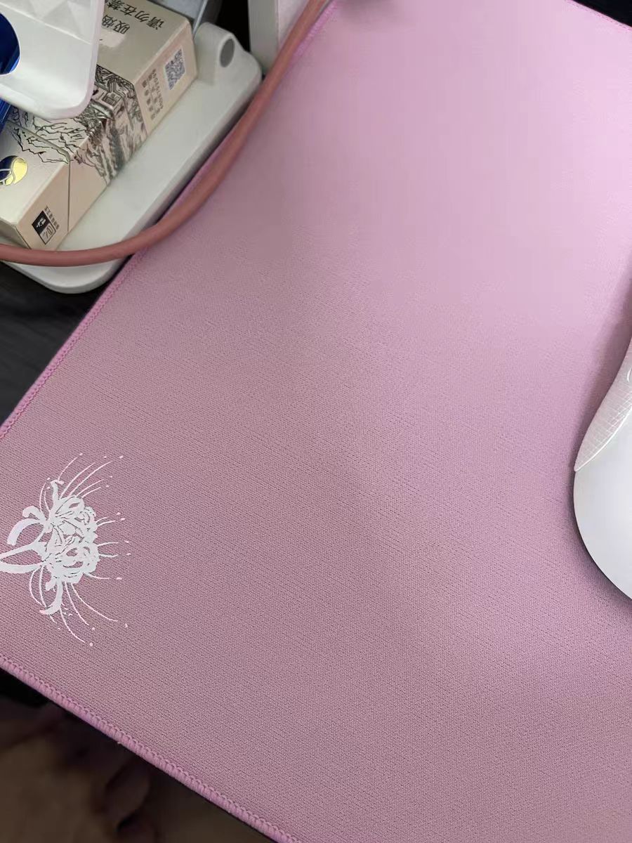 😒看似不错的鼠标垫，手汗克星❌还易位移🤢