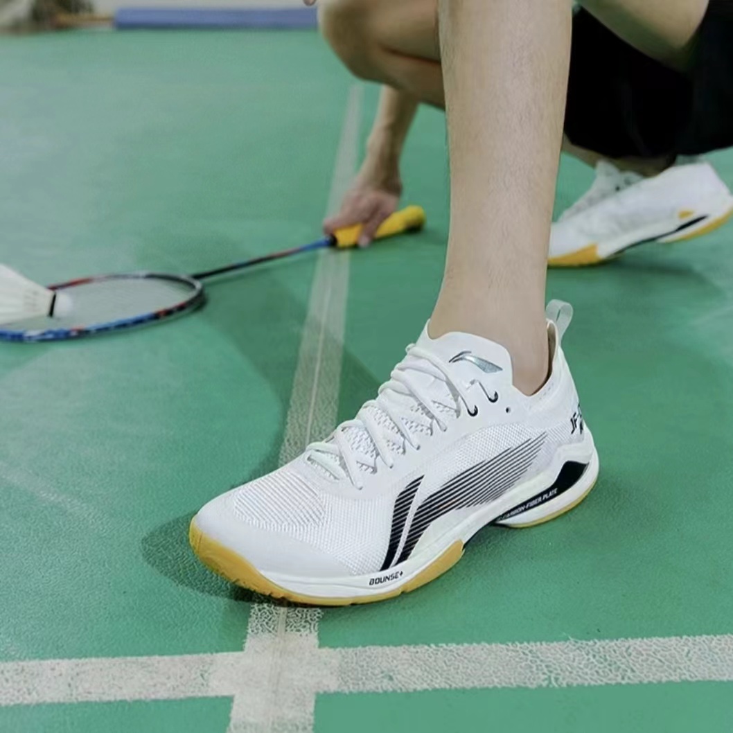 💯实战好鞋 疾风PRO🏸高颜值轻量化球鞋🏆