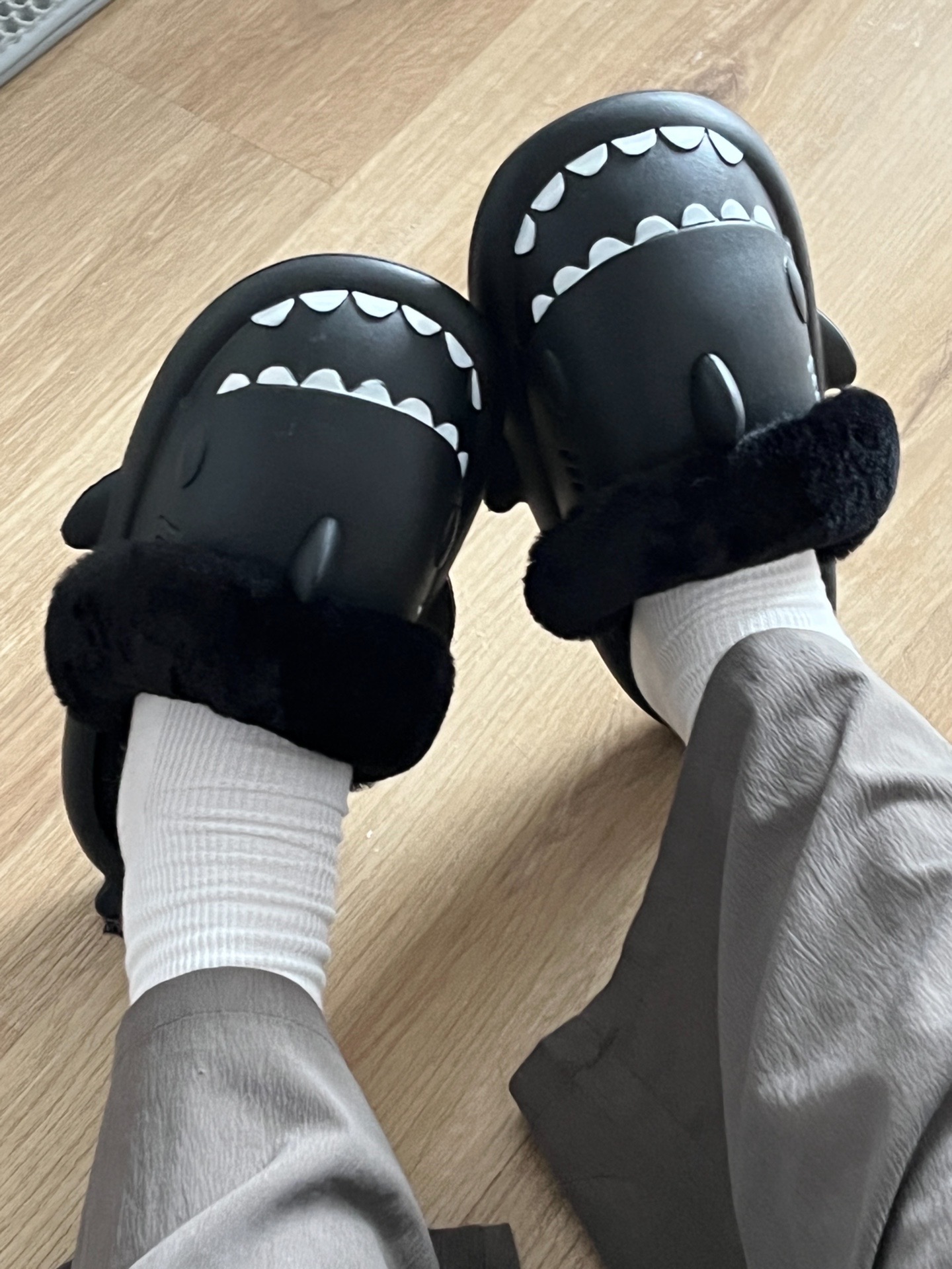 真正的勇士已经准备好了入冬的拖鞋