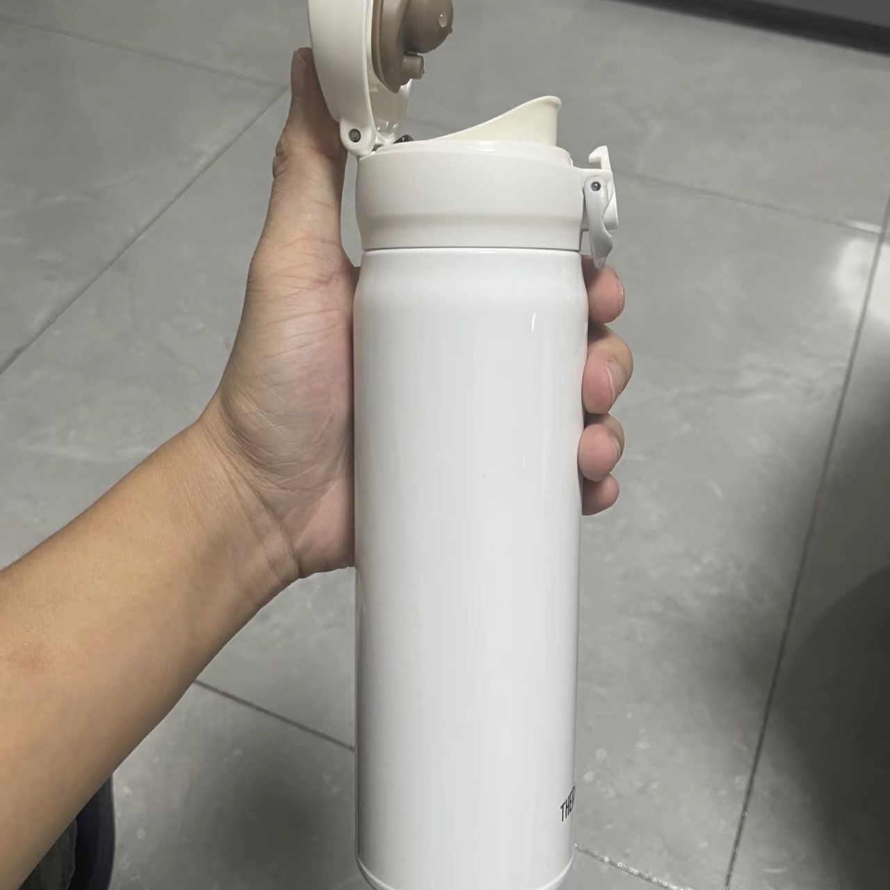 颜值超棒的保温杯，一定要推荐滴👌