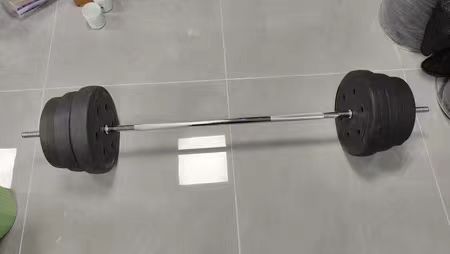 杠铃踩雷，塑料感强，做工差