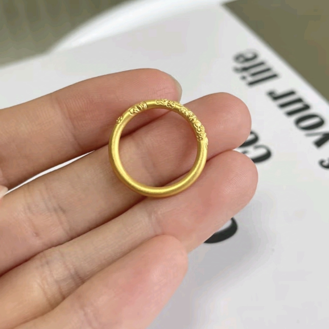 谁会拒绝这么好看的戒指🥰