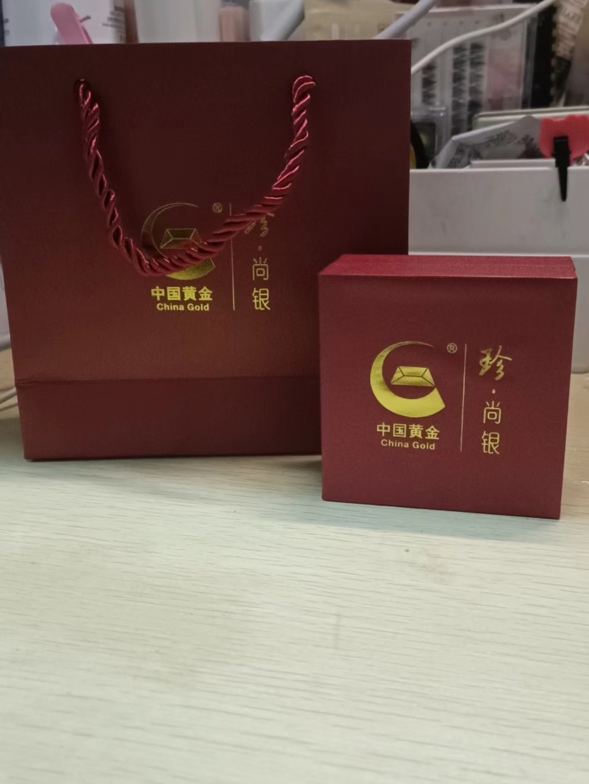 承包我一整年的清冷感项链
