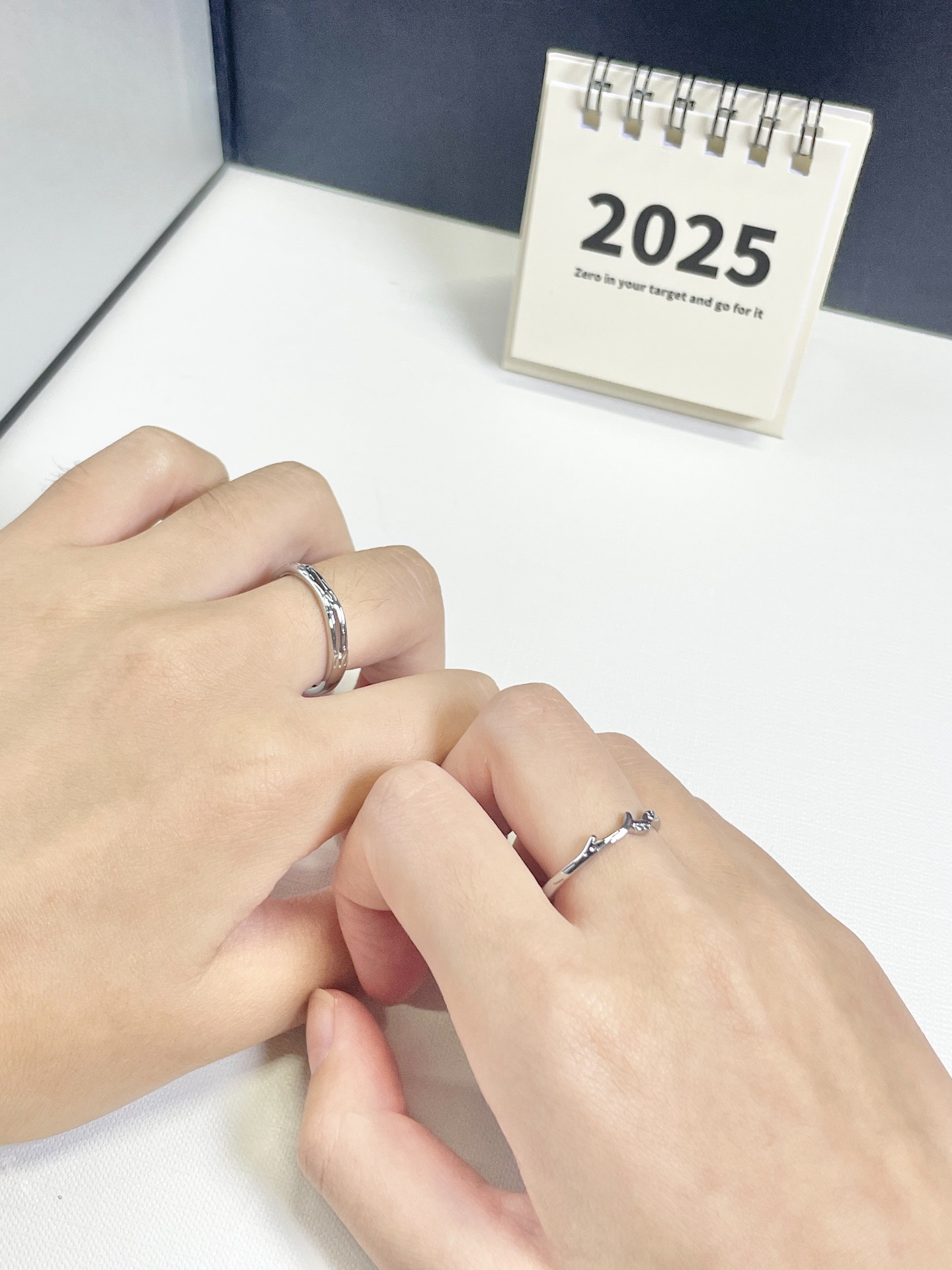 就这样水灵灵的拿下情侣对戒💍