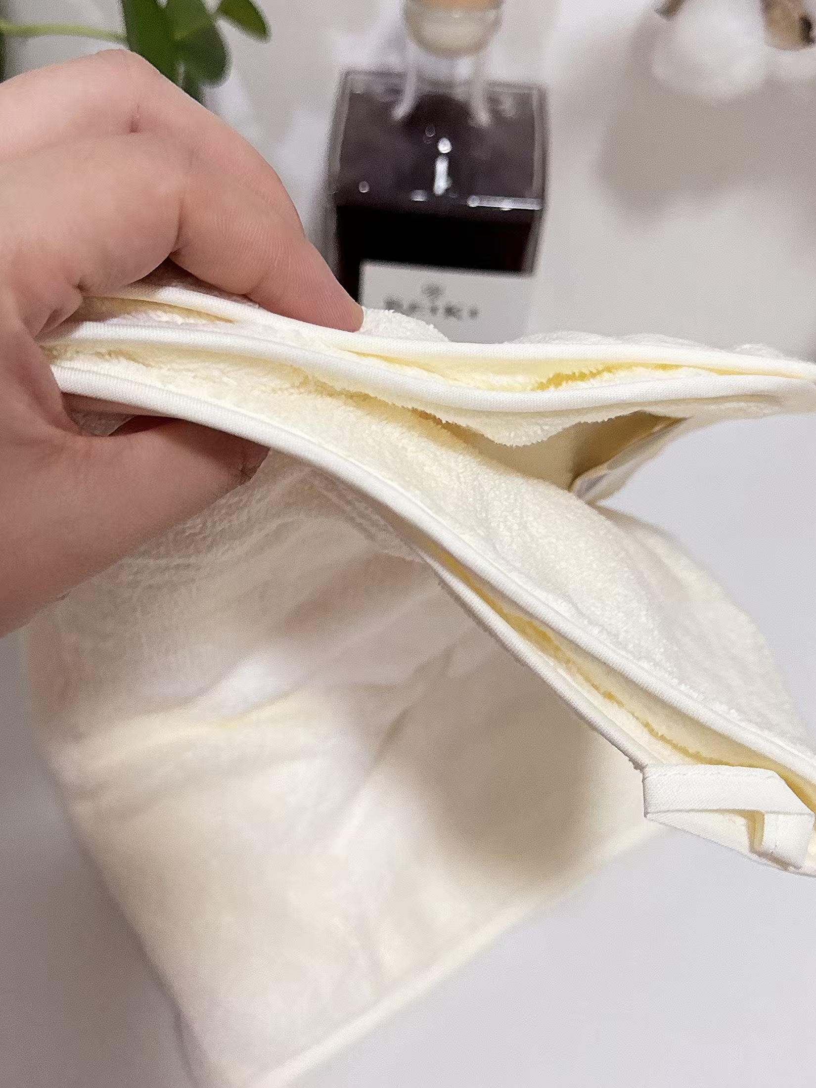 优质毛巾：超软触感，强吸水性，包边精致🤩🤩