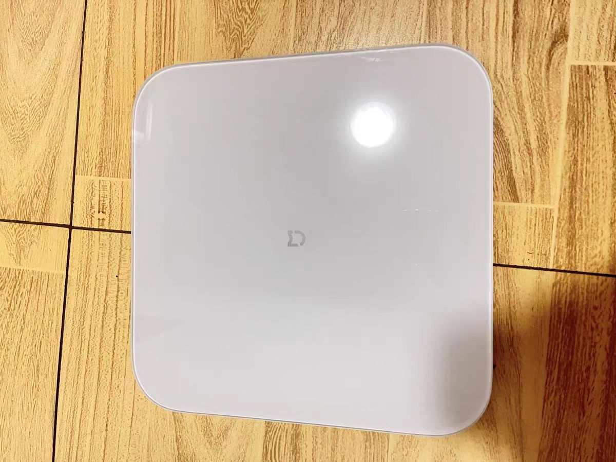 不是一般的体重秤，功能很齐全