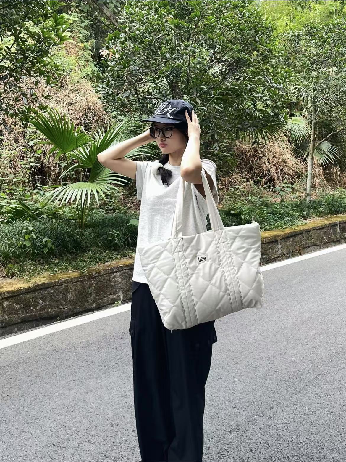 奶呼呼的早8⃣️通勤包👛