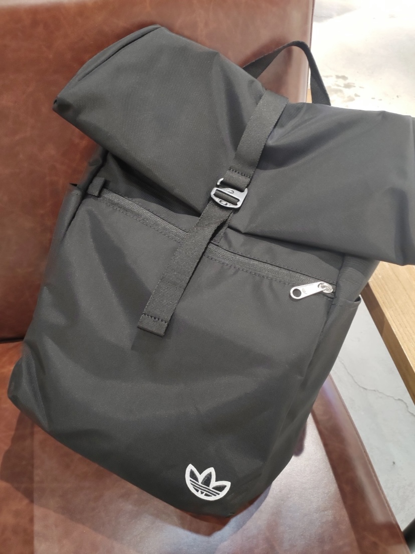 我家显眼包🎒