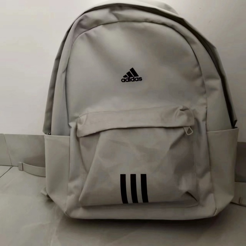 呀呀呀送朋友双肩包推荐