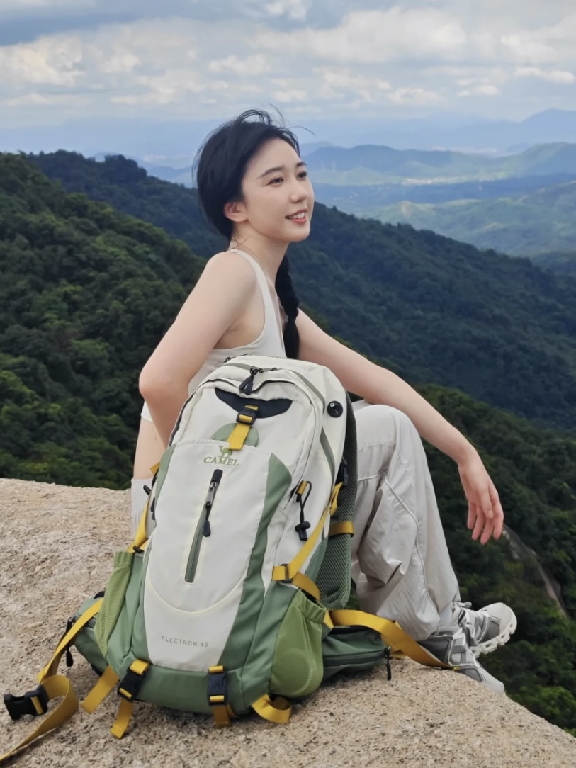 从小白到进阶，美丽实用的户外显眼包