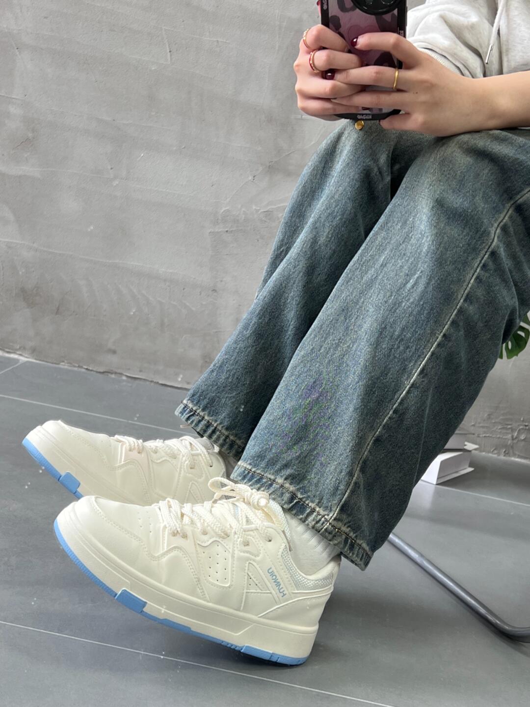 服了！被这双海盐蓝板鞋拿捏住了😤