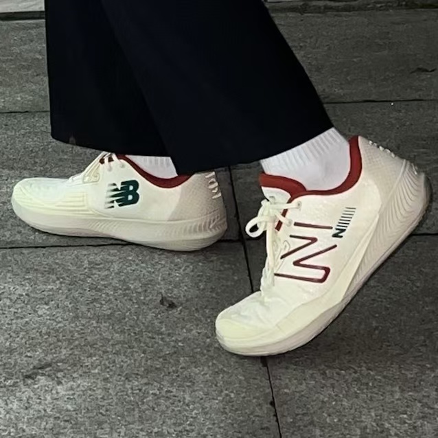 脚感巨棒的高颜值网球鞋
