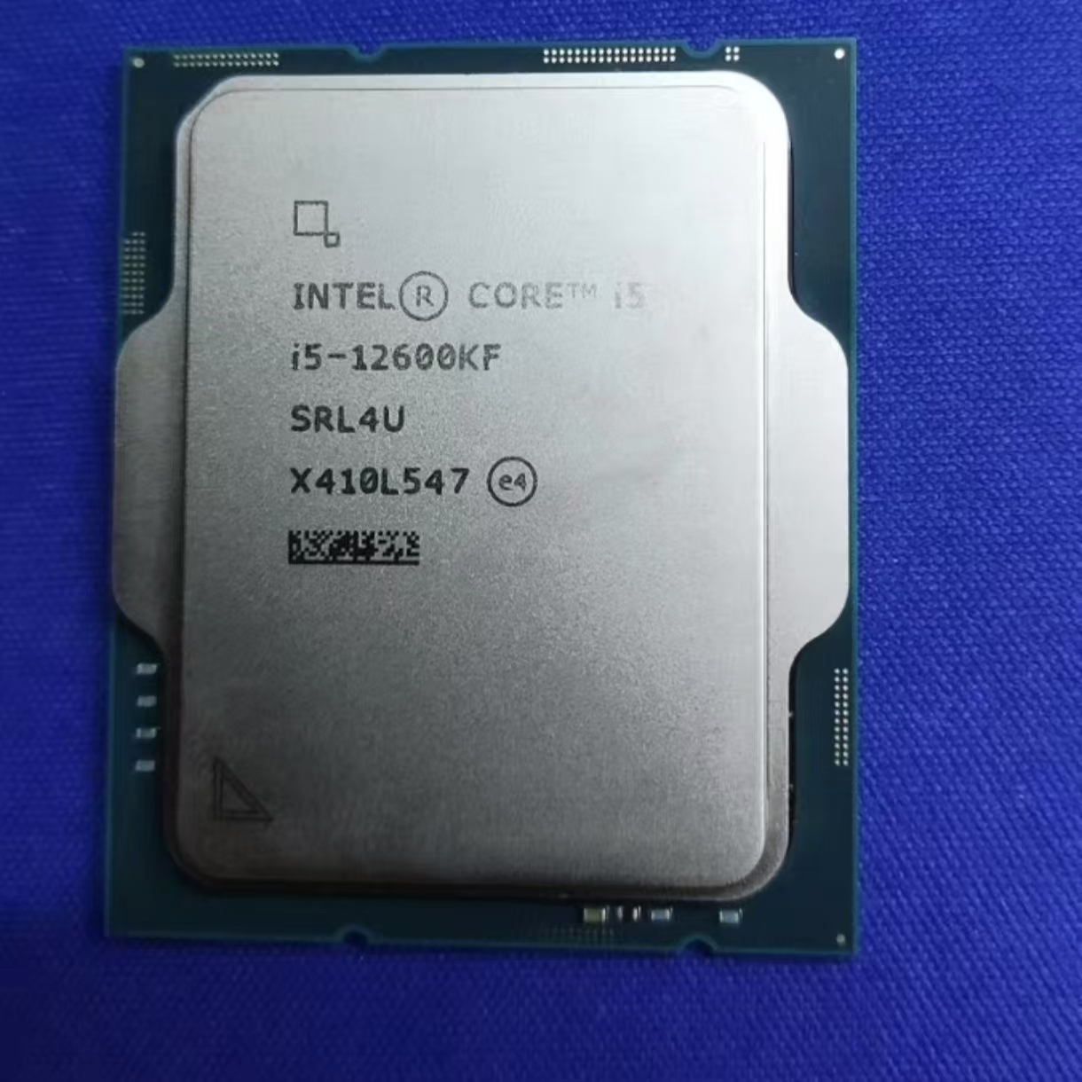 这个就是目前英特尔最有性价比的CPU！