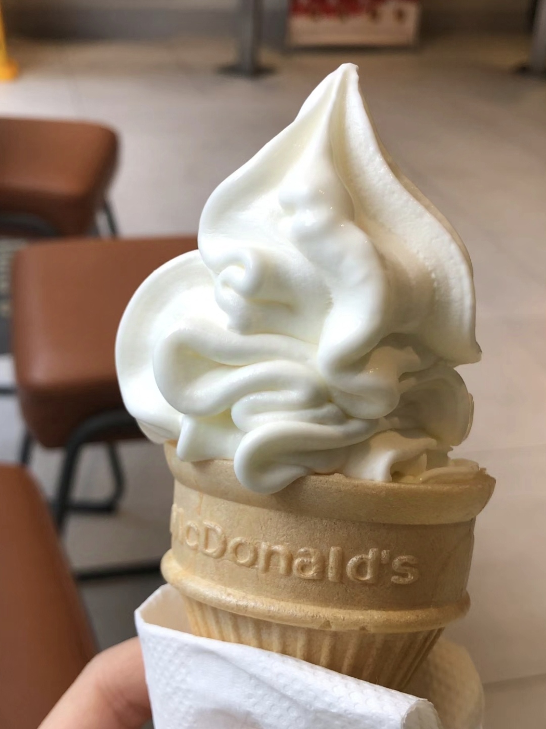 夏日最爱！麦当劳圆筒🍦