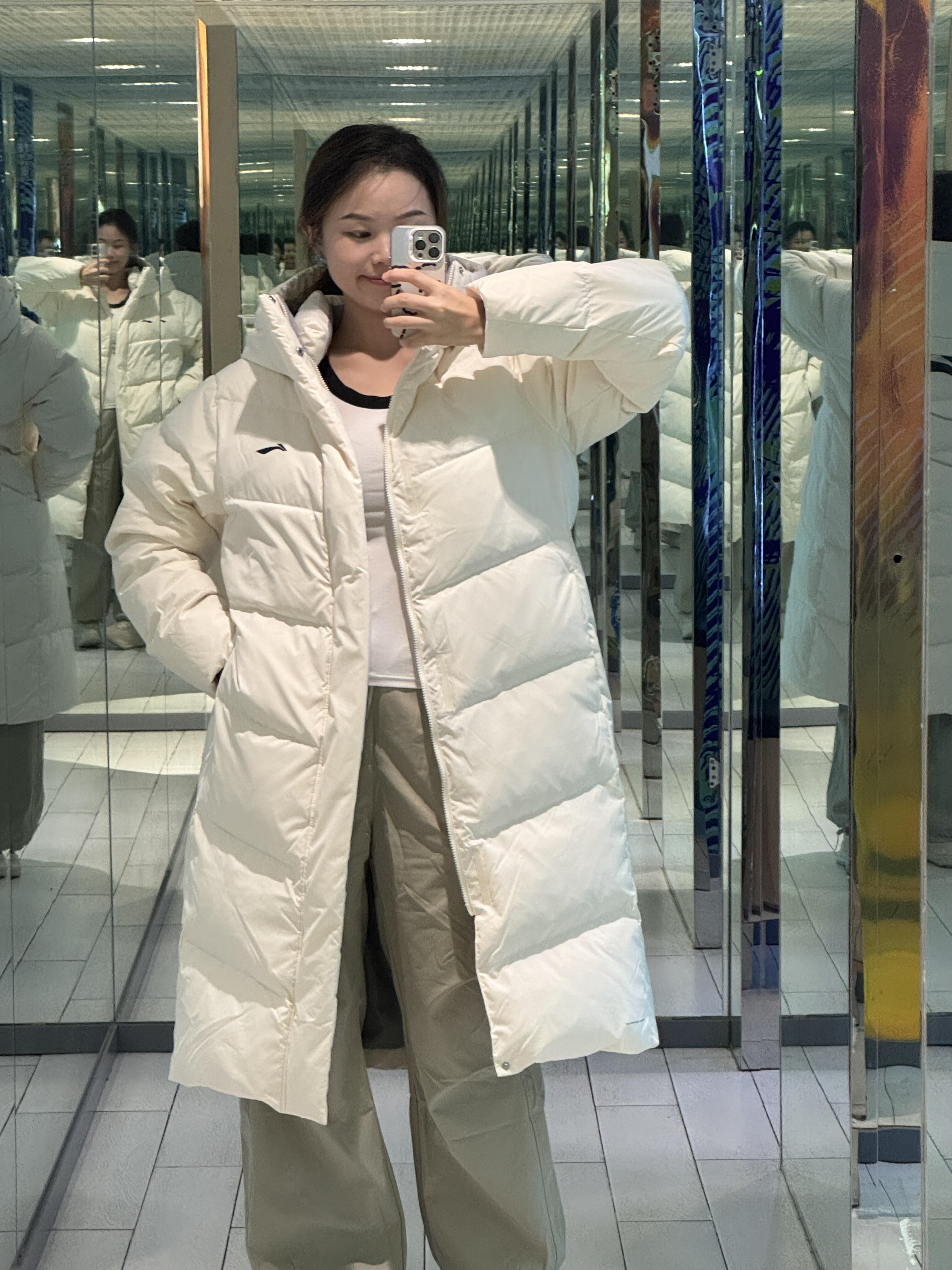一整个爱住的奶油白羽绒服奶爆了！