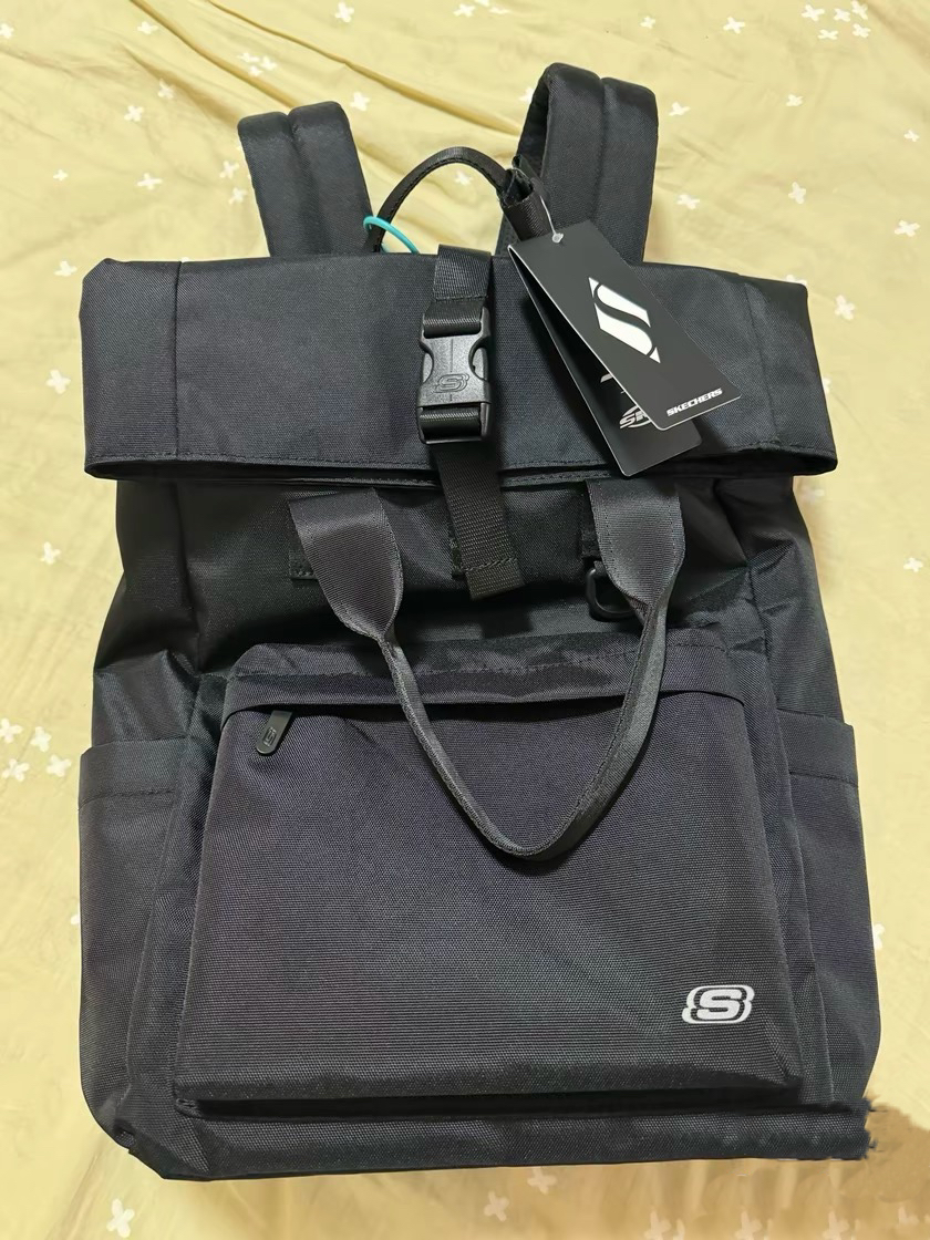 🎒时尚舒适的双肩包 大学生必备！
