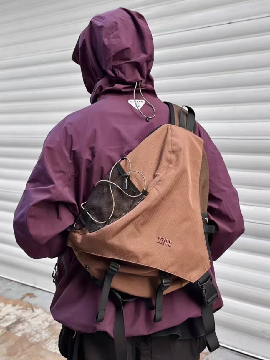 🎒🏞️单肩斜挎，潮流新宠！】🏞️🎒