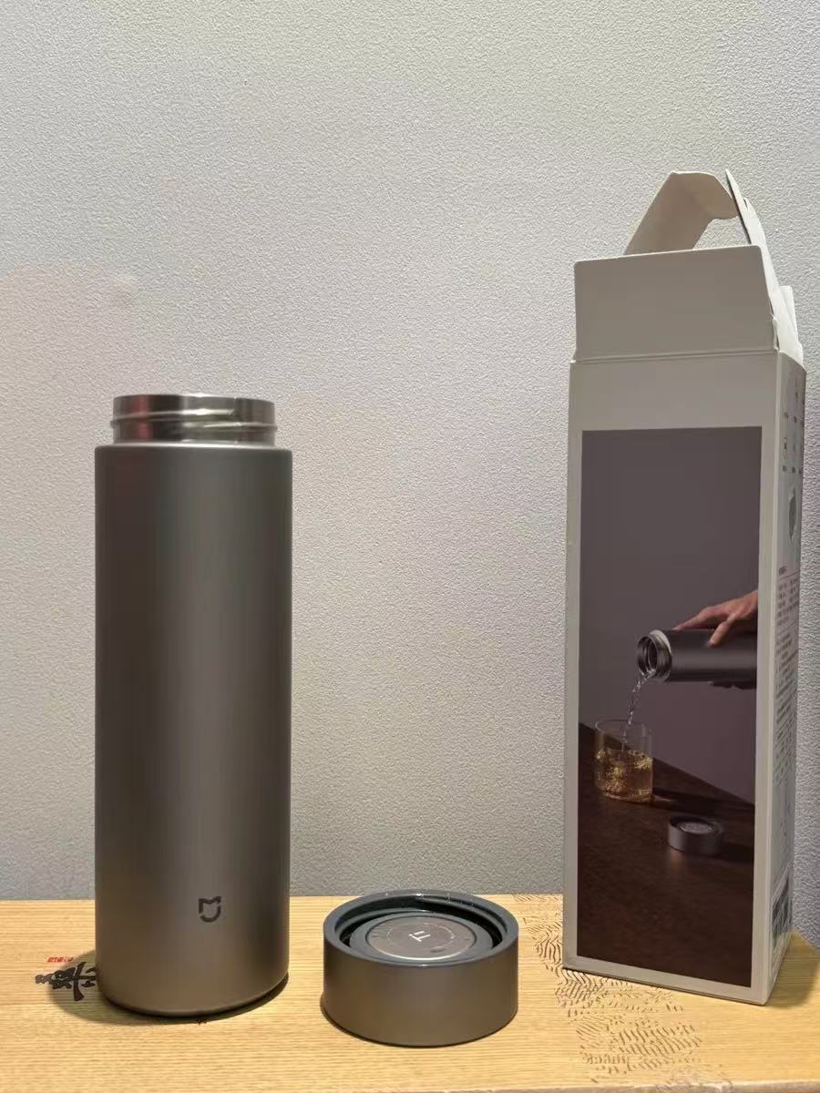 好高级的小米保温杯，超级棒👌