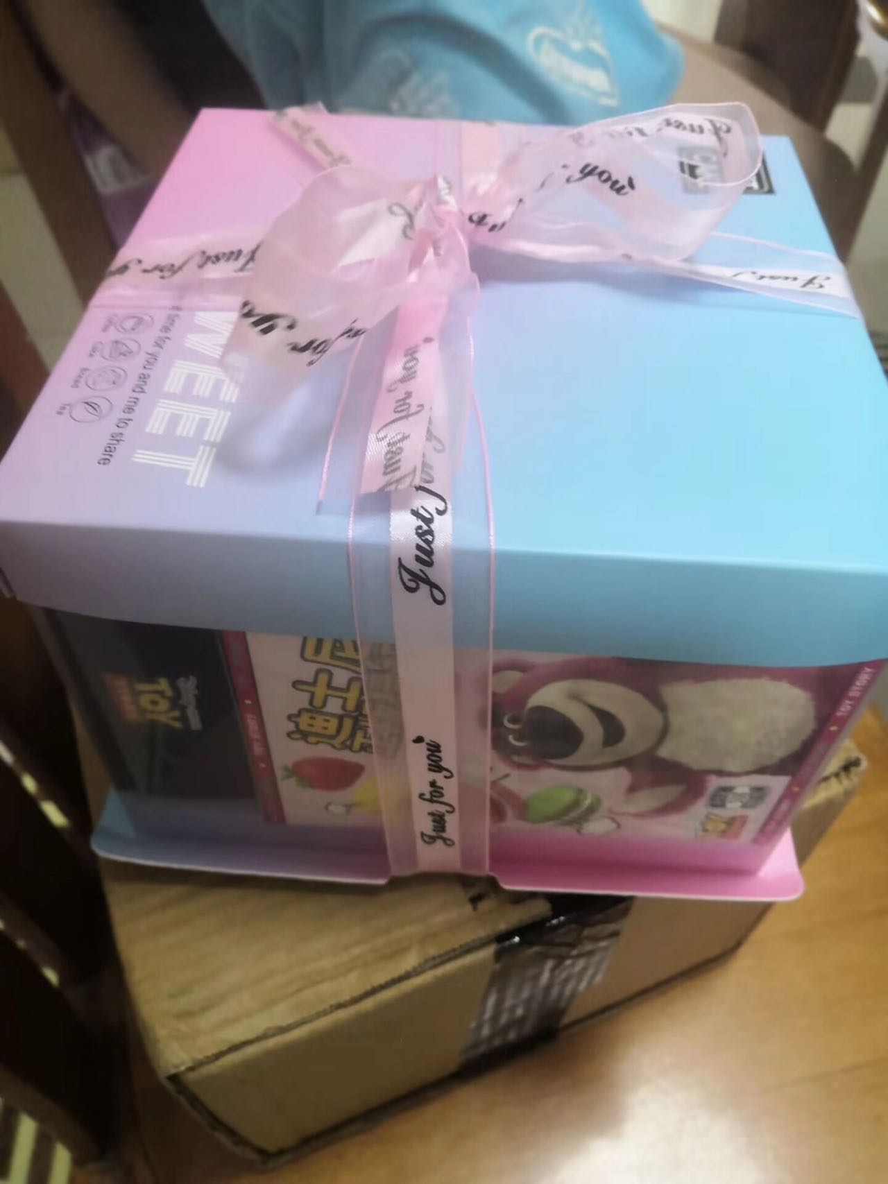 没有人能拒绝的草莓熊零食大礼包🎁