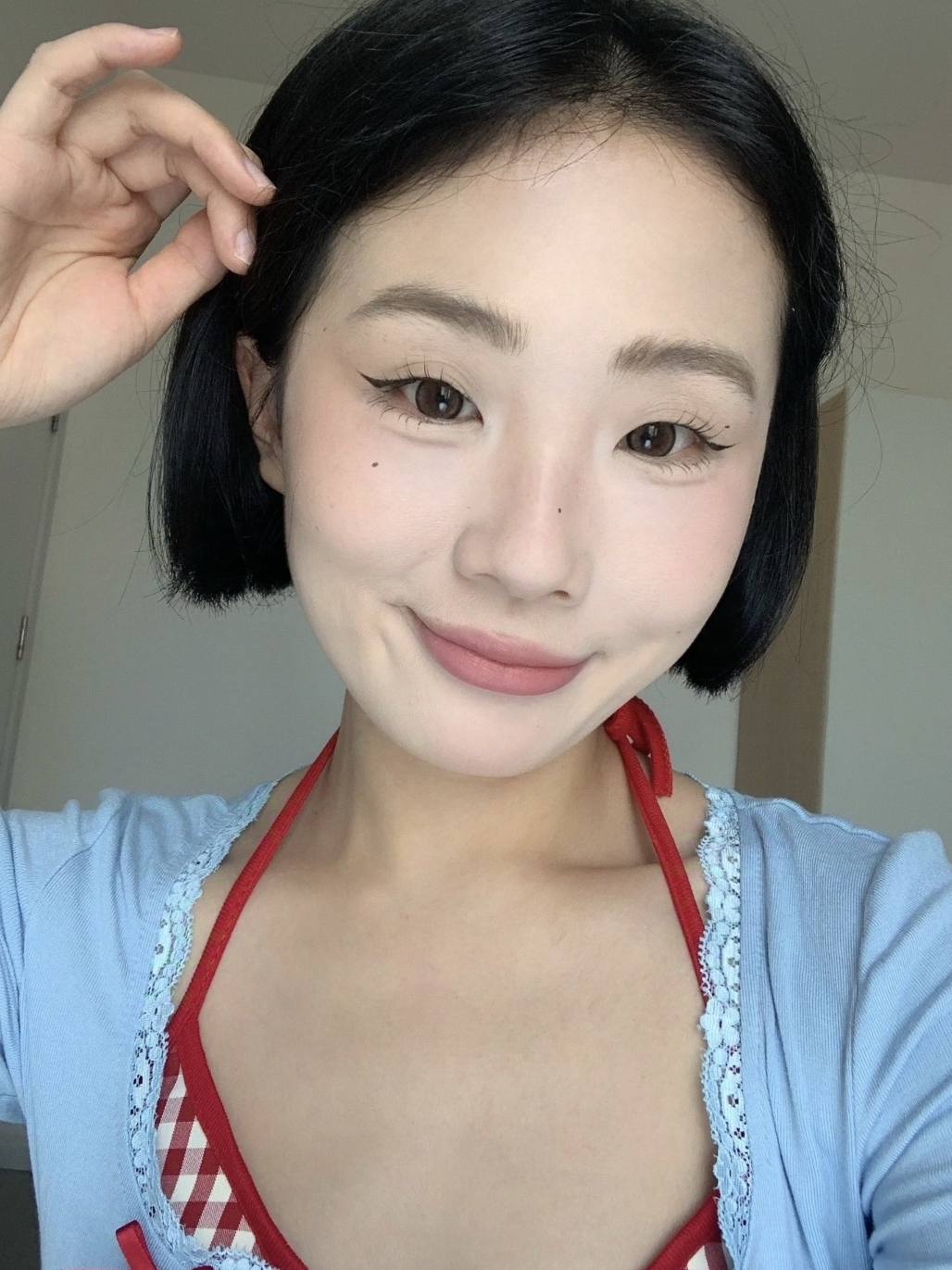 这是橄榄皮本命美女色吧～显嫩又减龄！ 