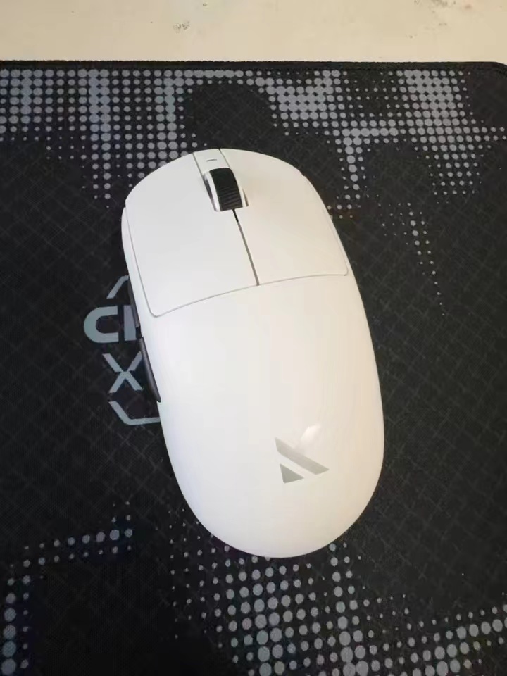 看似普通的一款鼠标