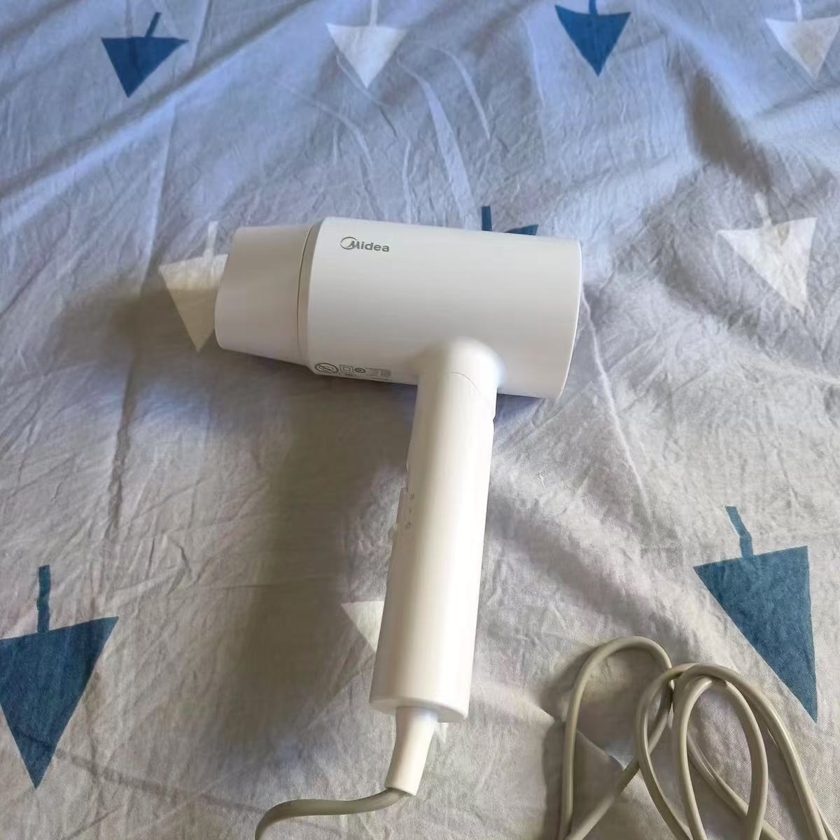 不允许有人还没拥有这款美的电吹风