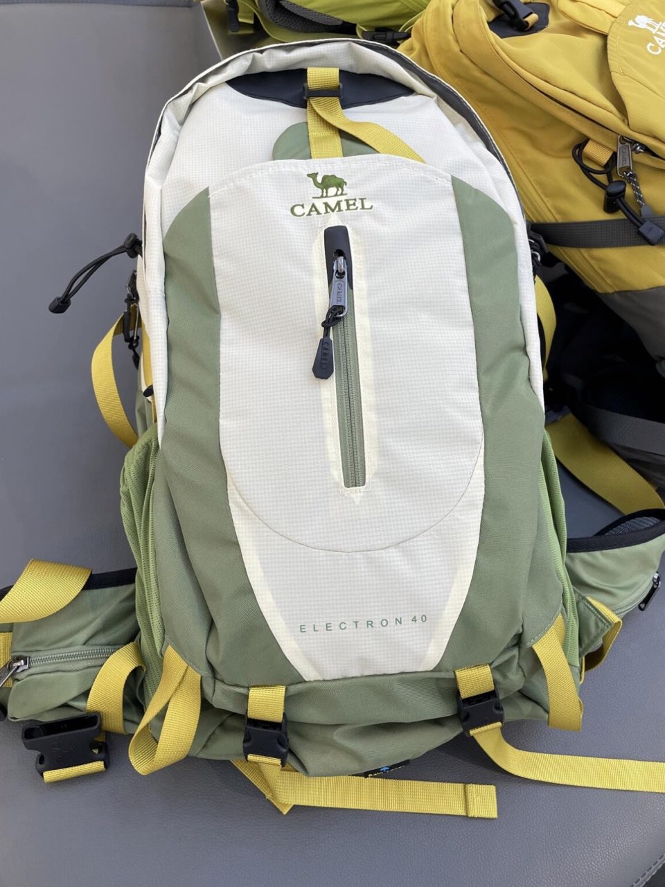开心！实用百搭的登山包被我挖到了~