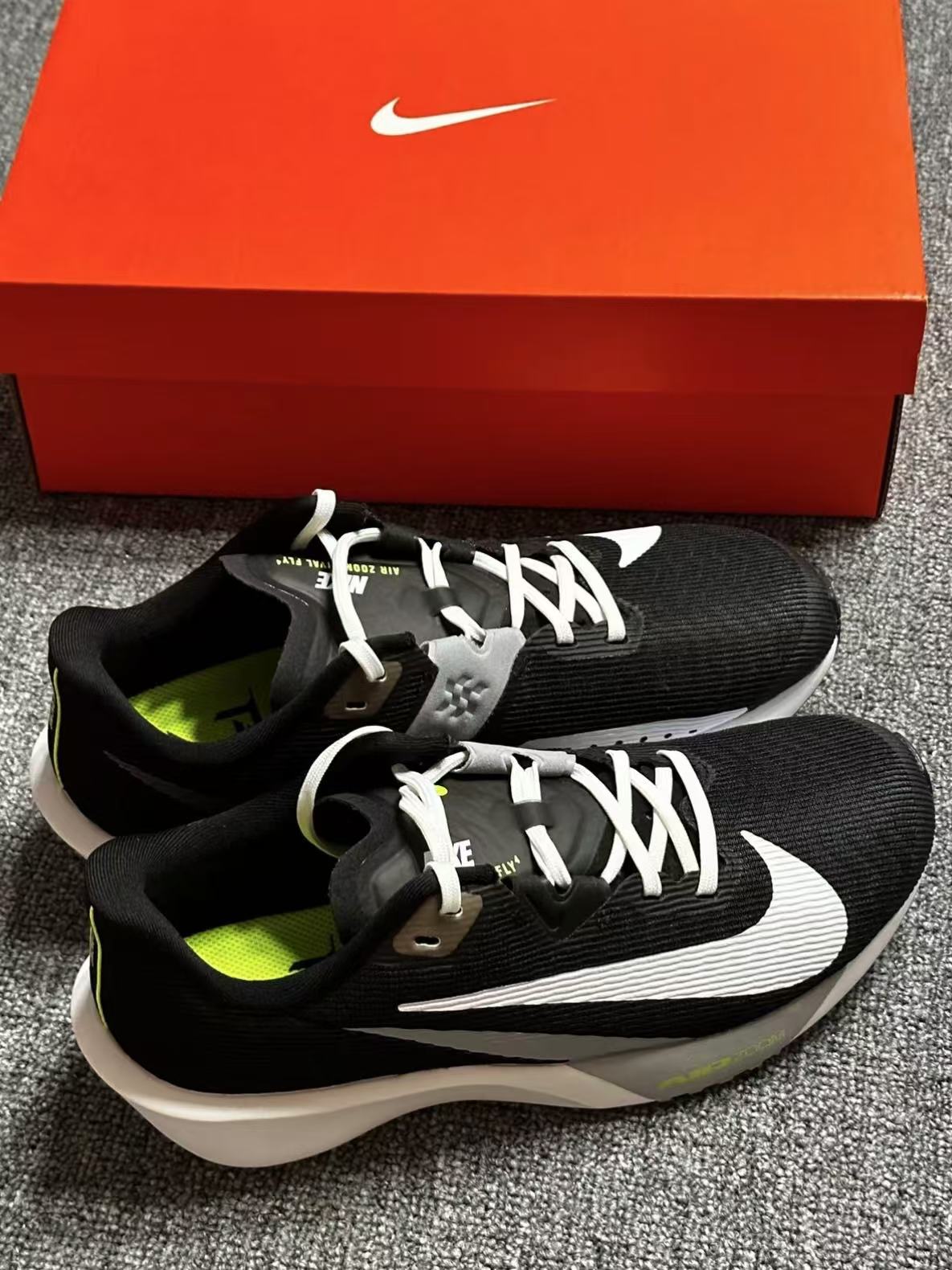 2024年度鞋王？/脚感逐渐逼近zOOM!？