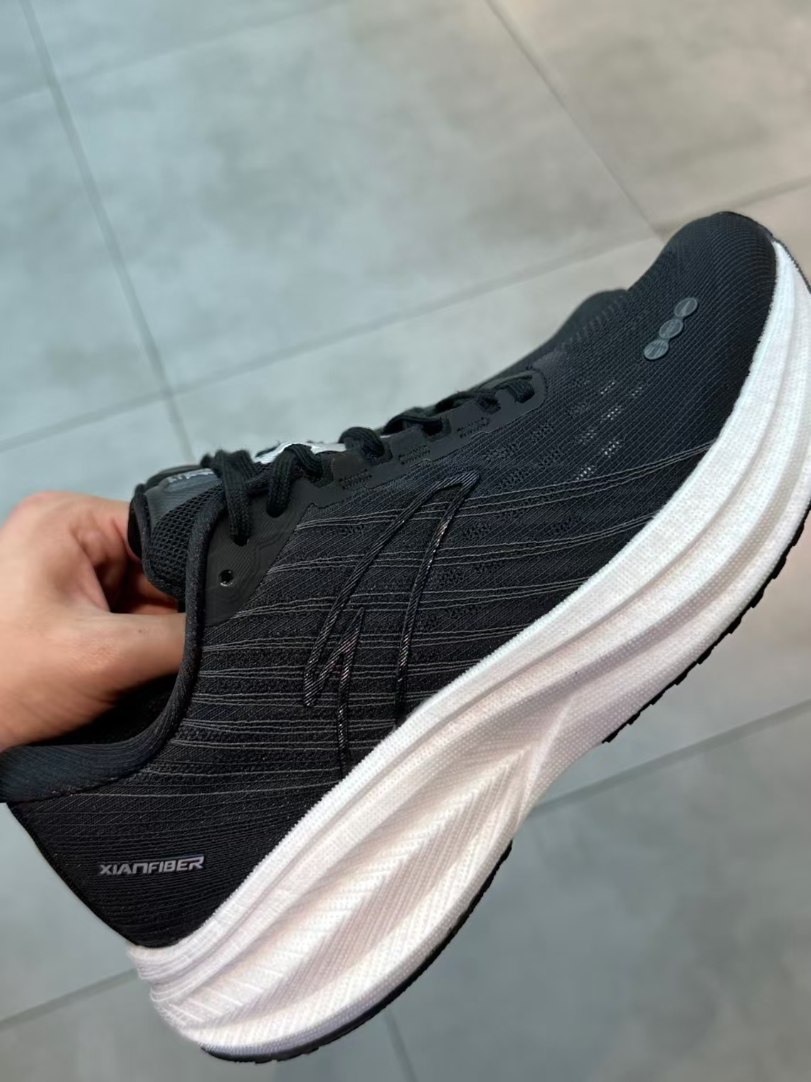 能把冠军写在鞋.上的款式|安踏 冠军3跑步鞋