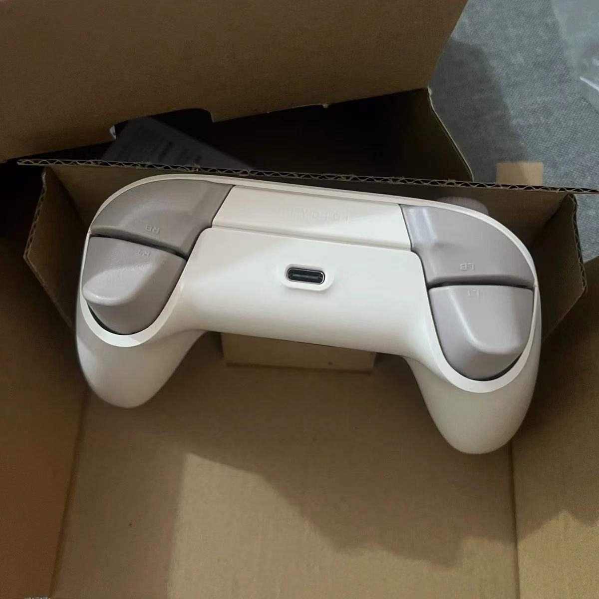 游戏神器！飞智沙漠狐手柄