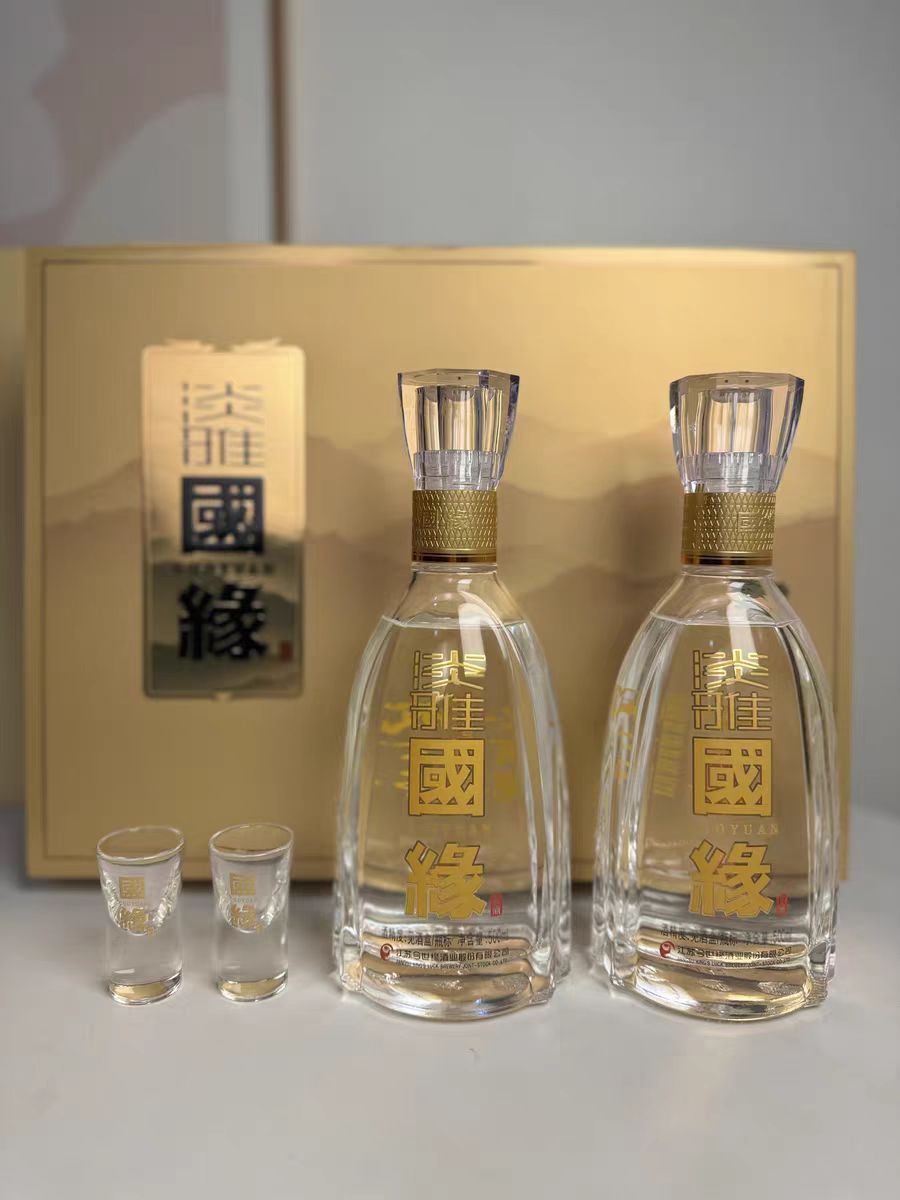 宴客桌上的明星