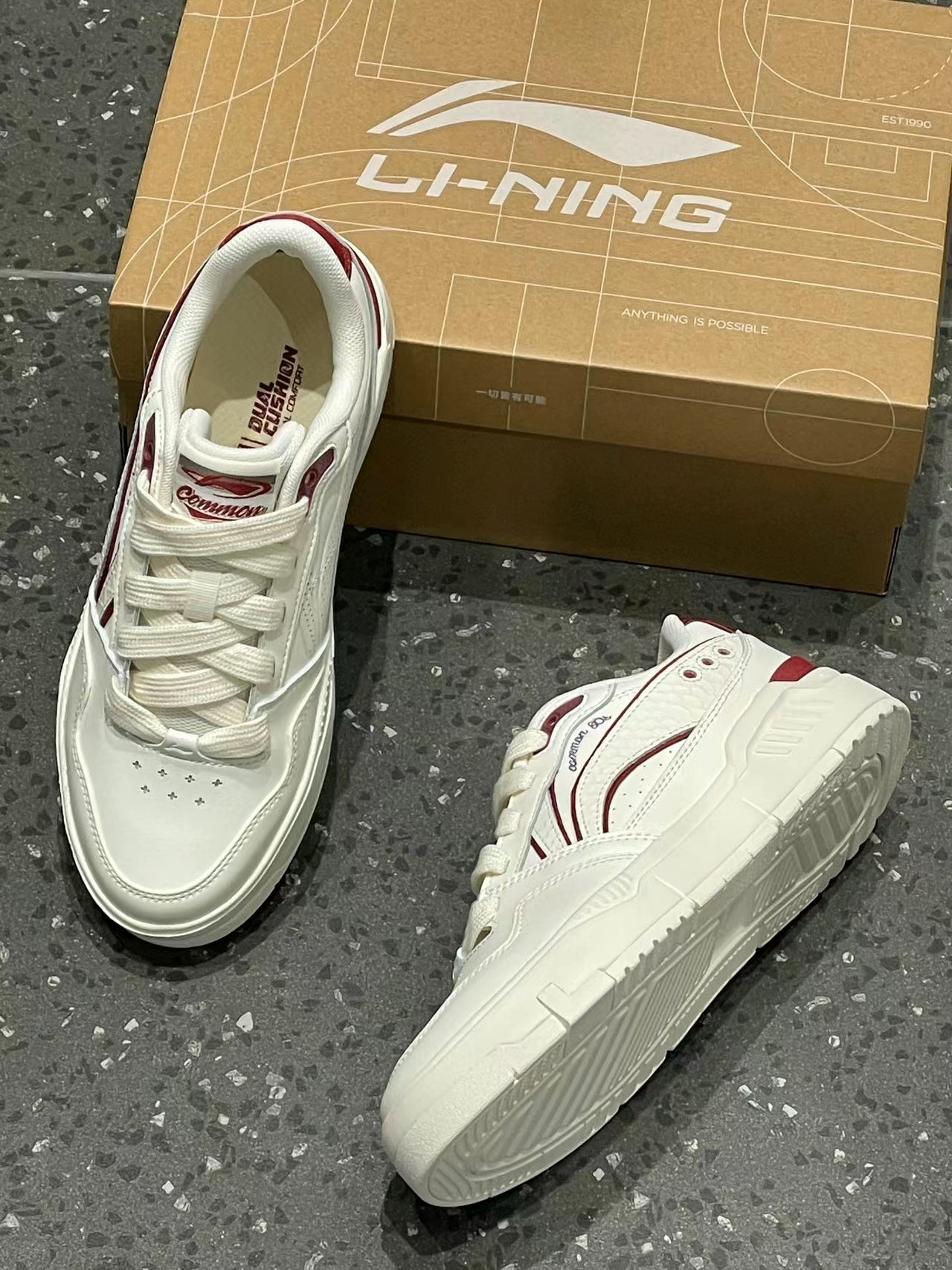 🤍❤️新年总要带点红，我也不想买呀 可是它泰好看了🔥