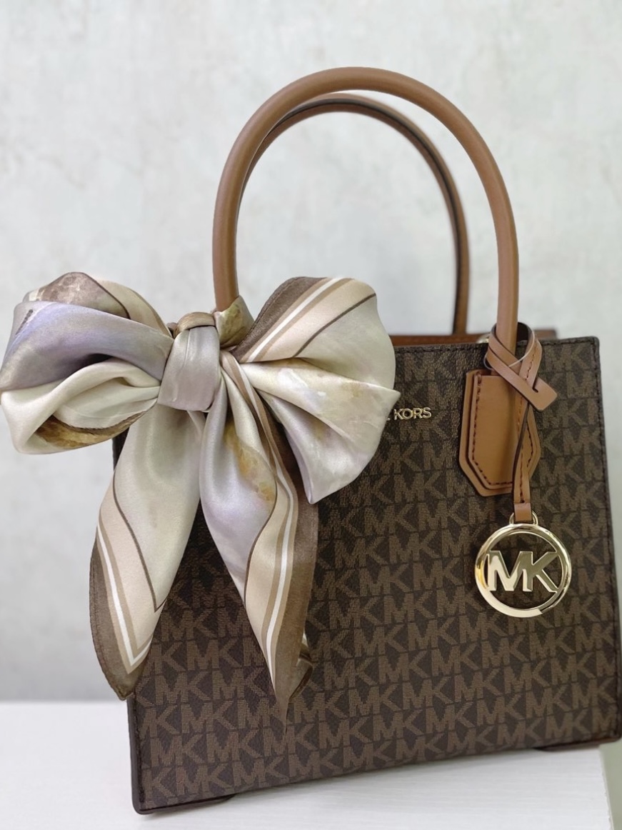 MK经典老花风琴包