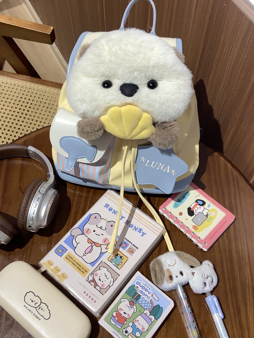 怎么会有这么可爱的双肩包啊！！
