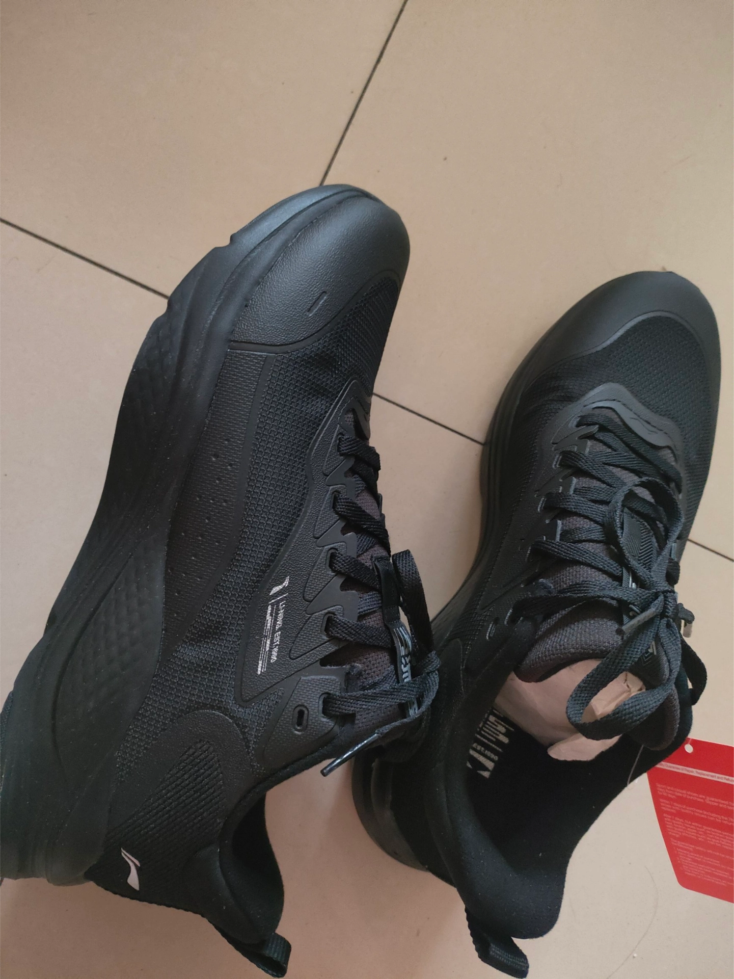 200不到的“黑武士”口粮鞋，这波值得入手吗？