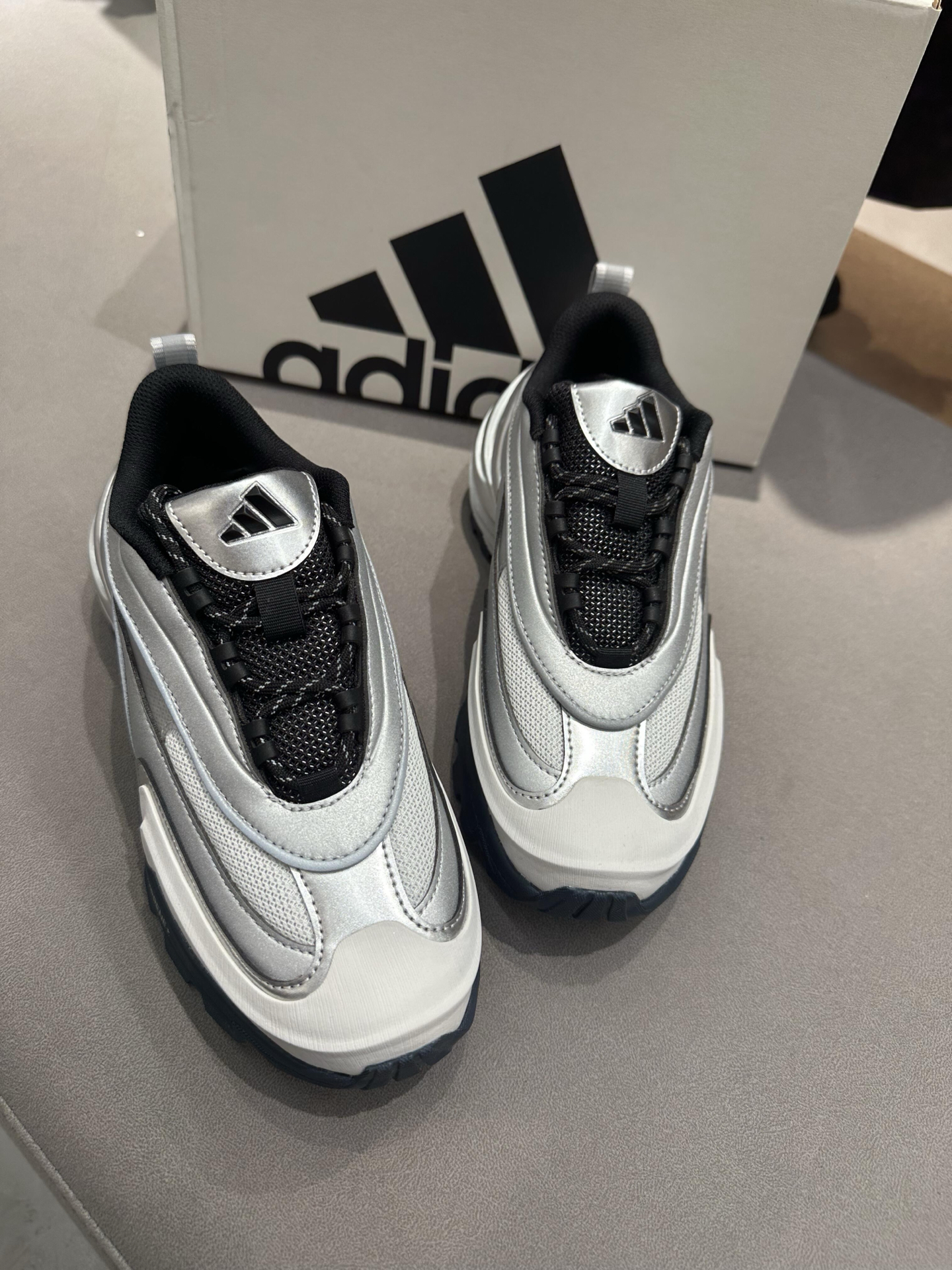 我宣布阿迪这波新品太炸裂了🔥