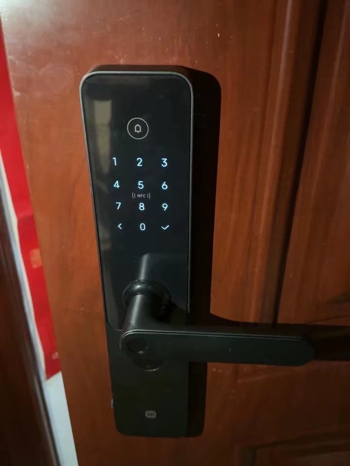 家的安全感是小米智能门锁给的