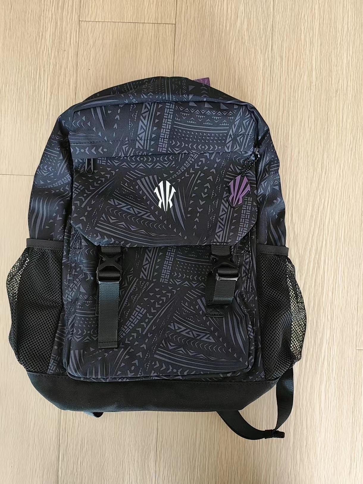 欧文包真的帅😏很多个性元素！