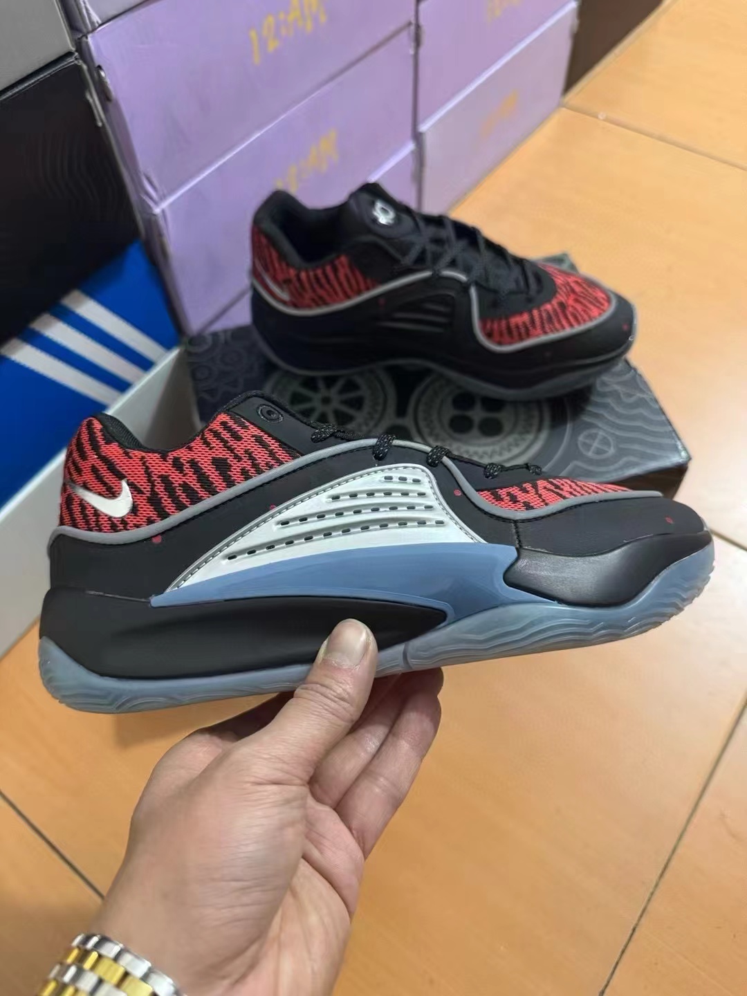 性能与舒适兼备的实战好鞋👟