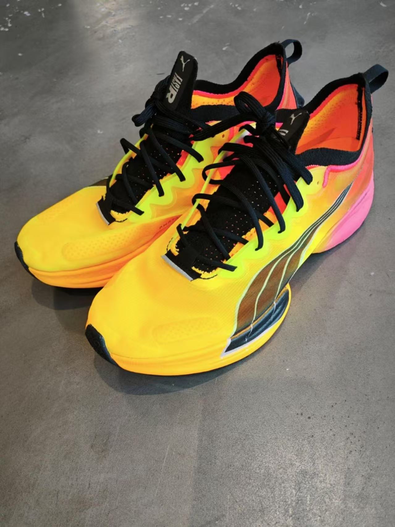 💥超绝！Puma 彪马 Fast-R Nitro Elite 跑鞋来袭！