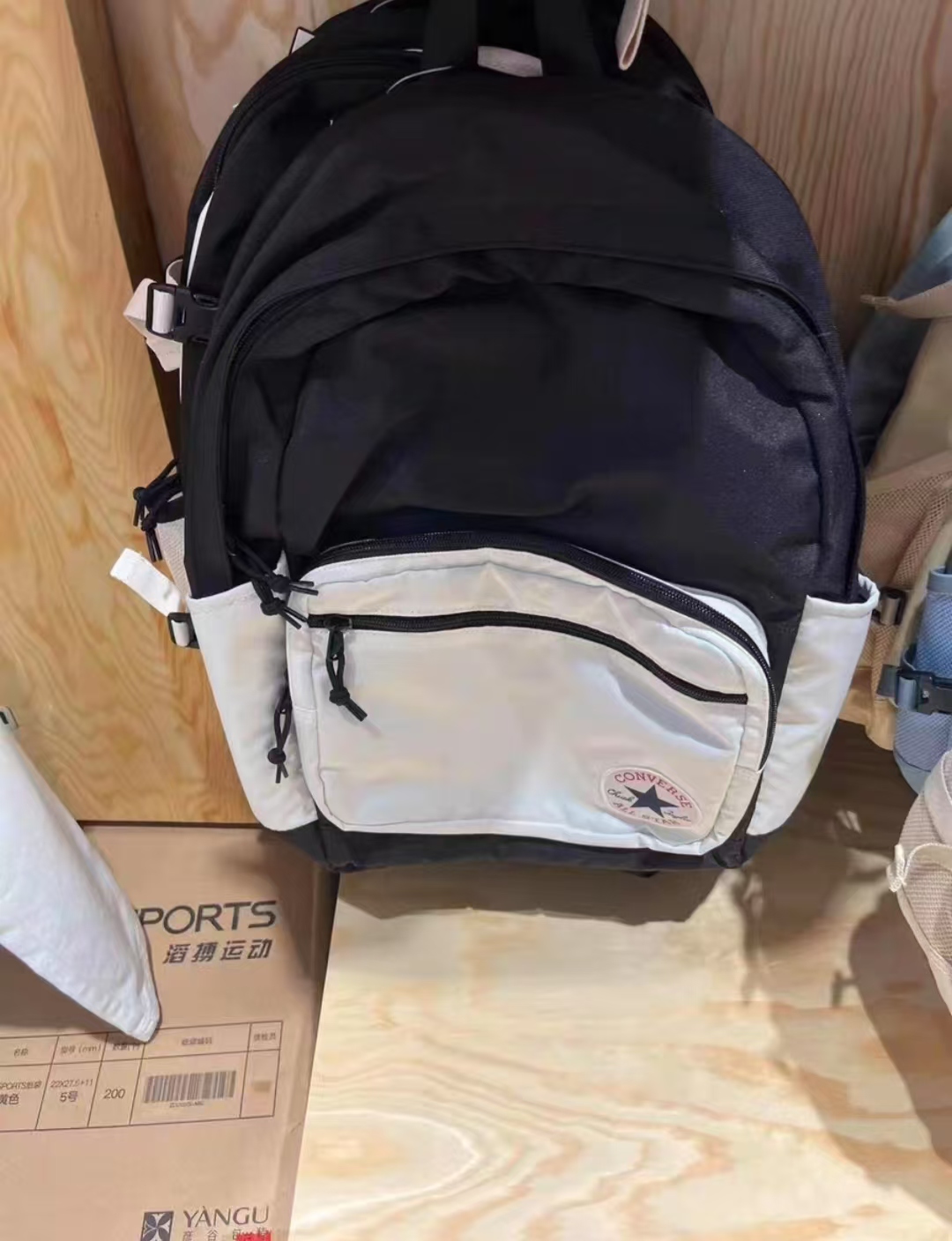 双肩包开箱，这波真不亏