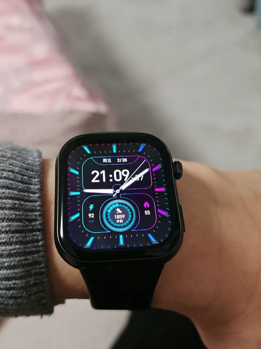 新入了手环，替大家感受一下