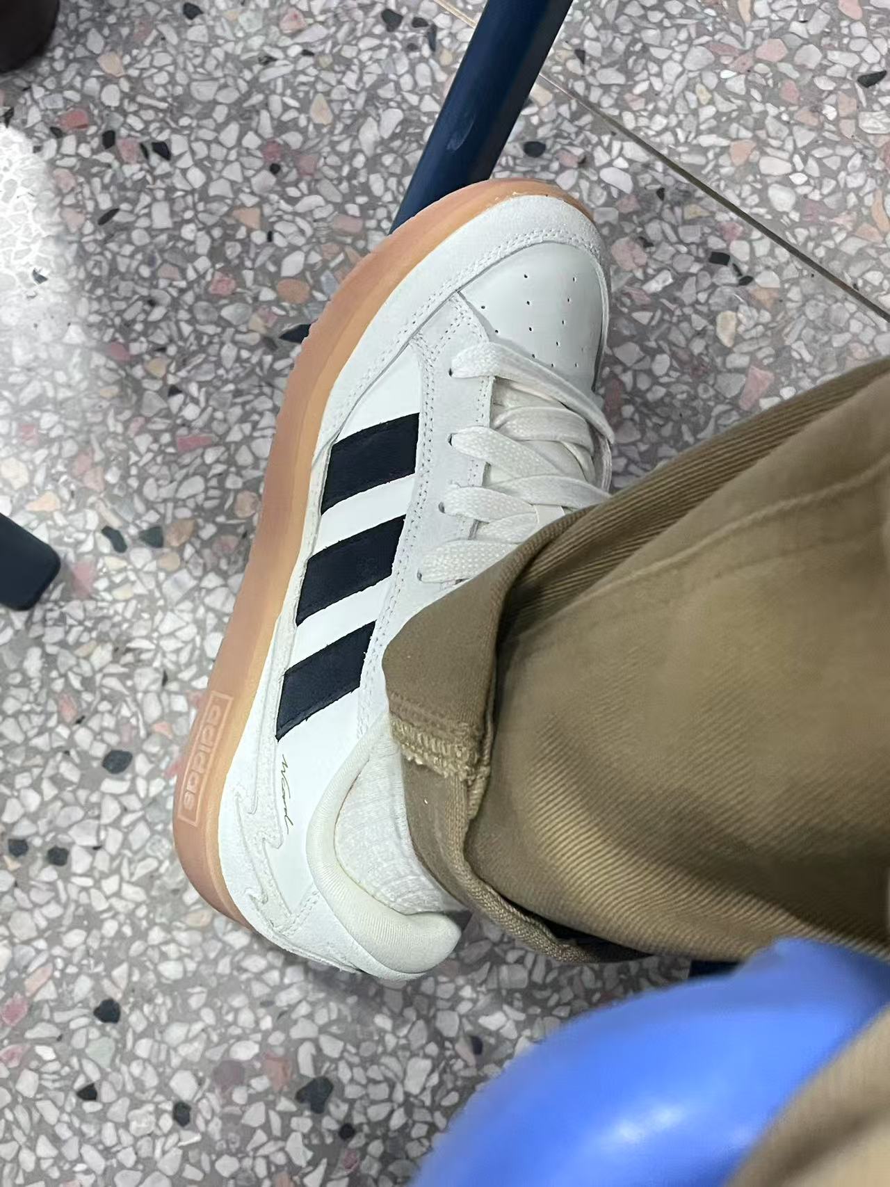 家人们！这双板鞋简直绝绝子😍